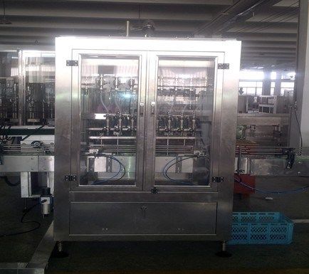 Buy 2800-4800BPH Capacity Pesticide Filling Machine With State Of The Art Technology online manufacture