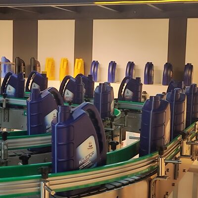 buy 1-5L Painting Filling Line 1000-5000BPH 1000ml-5000ml online manufacture