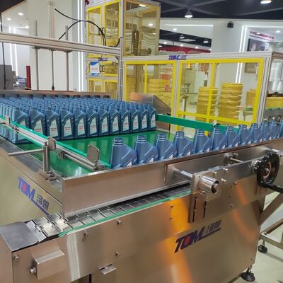 buy 1-5L Filling Line Fully Automatical Control With Capping and Case packer online manufacture