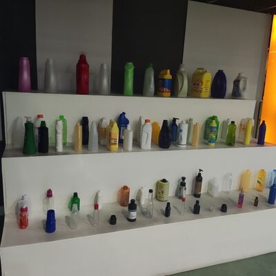 buy Factory Made Hot Sale Hand Gel Detergent Liquid Filling Machine online manufacture