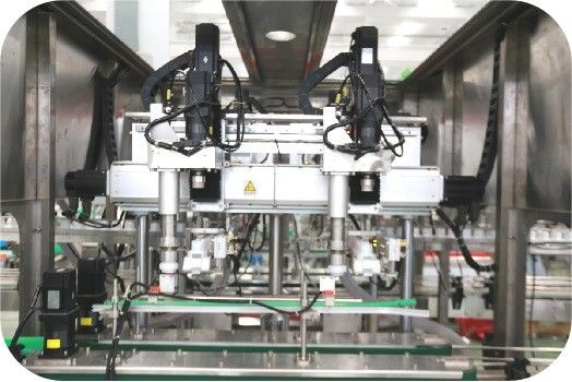 Tracking Type Automatic Filling And Capping Machine 2000BPH